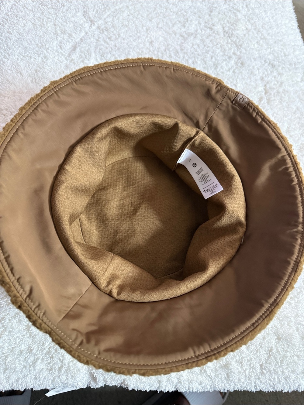 Lululemon-NWT S/M Sherpa Textured Fleece Bucket Hat - Allspice Brown - Picture 3 of 4